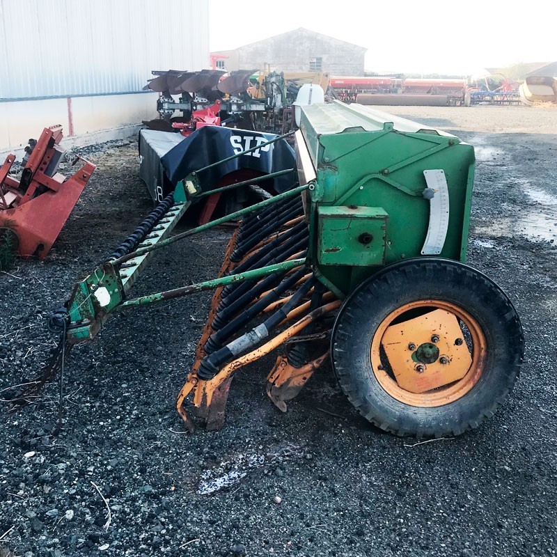 SEMBRADORA AMAZONE D8 TYPE 30