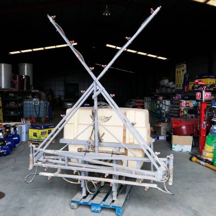 Pulverizador MAKYSA 800 litros 12 metros