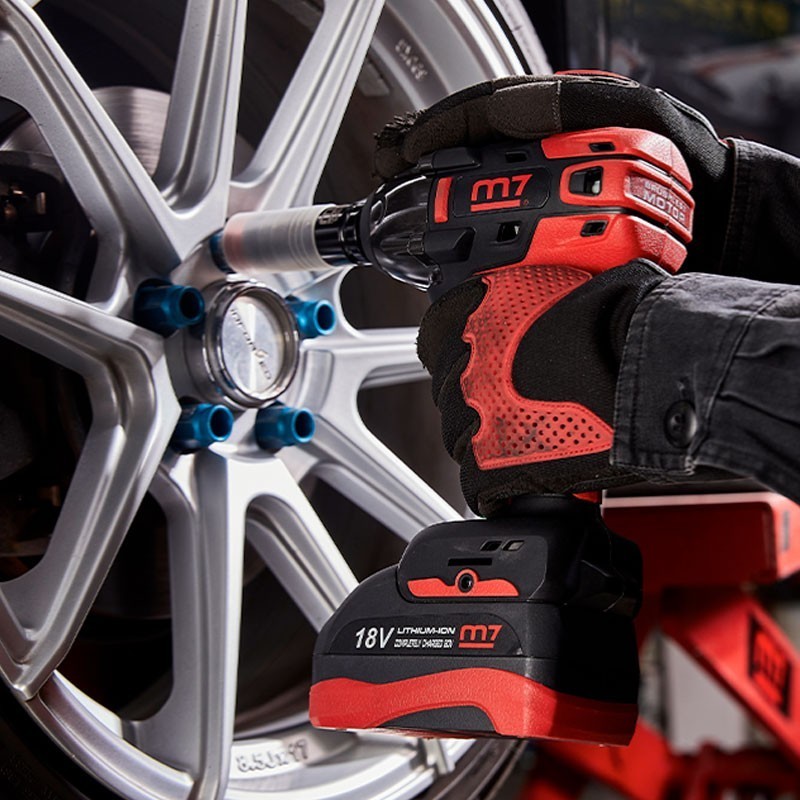 Llave de impacto compacta de batería 1/2" (813...