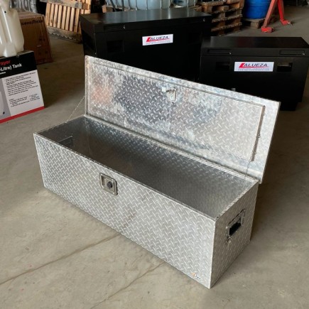 CAJONES DE ALUMINIO PARA TRACTOR 123X38X38CM WORKLAND