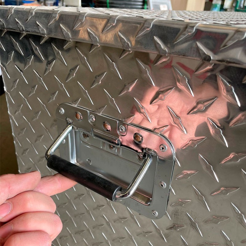 CAJONES DE ALUMINIO PARA TRACTOR 123X38X38CM...