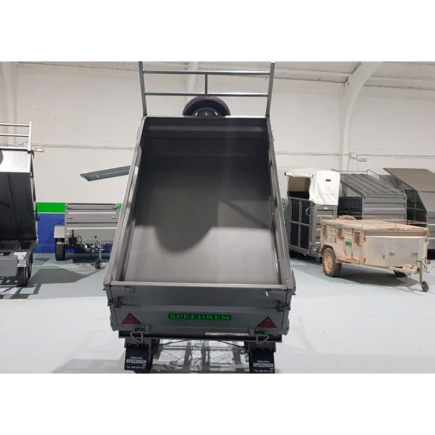 REMOLQUE BASCULANTE DOBLE EJE RUEDAS POR DEBAJO SPEEDREM