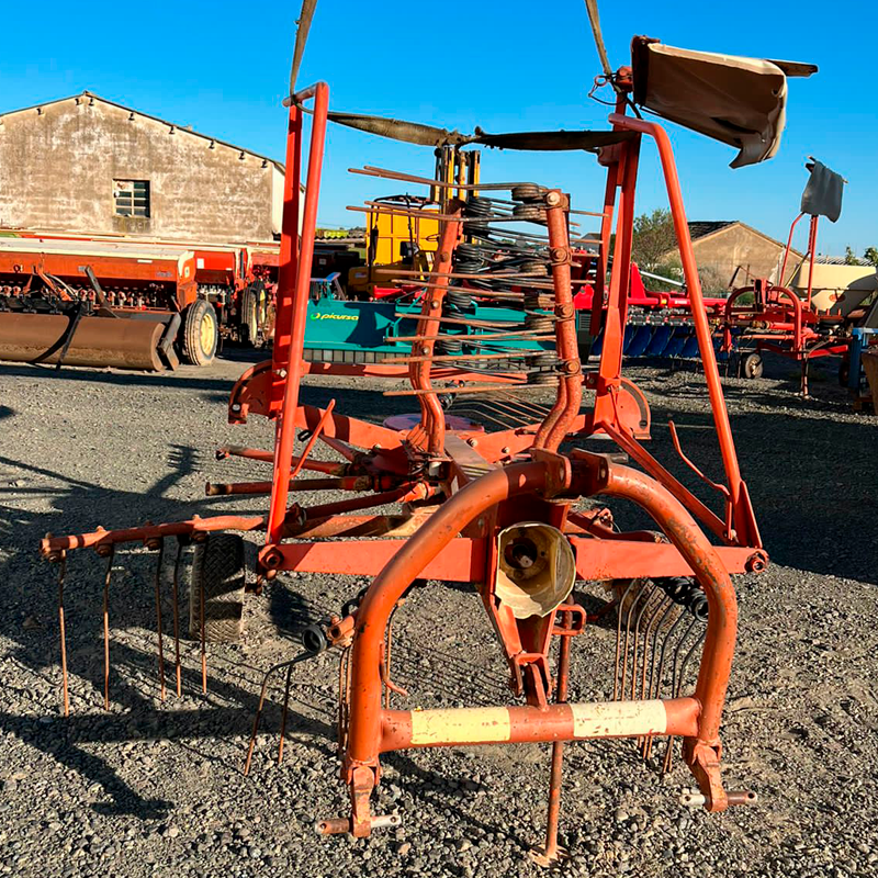 RASTRILLO KUHN 3,5 METROS