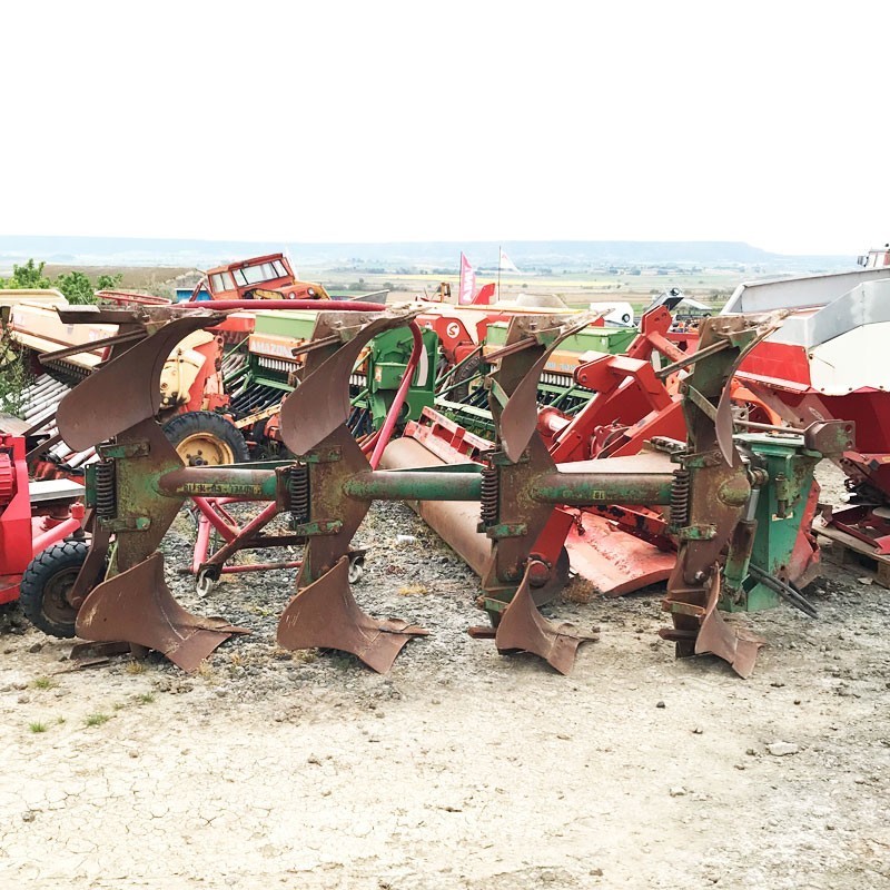 ARADO NOVEL 4 SURCOS HIDRAULICO