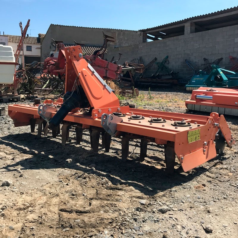 GRADA ROTATIVA ZEPPELIN 2 METROS CON RODILLO
