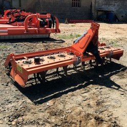 GRADA ROTATIVA ZEPPELIN 2 METROS CON RODILLO