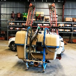 PULVERIZADOR AGUIRRE SUSPENDIDO 12 METROS