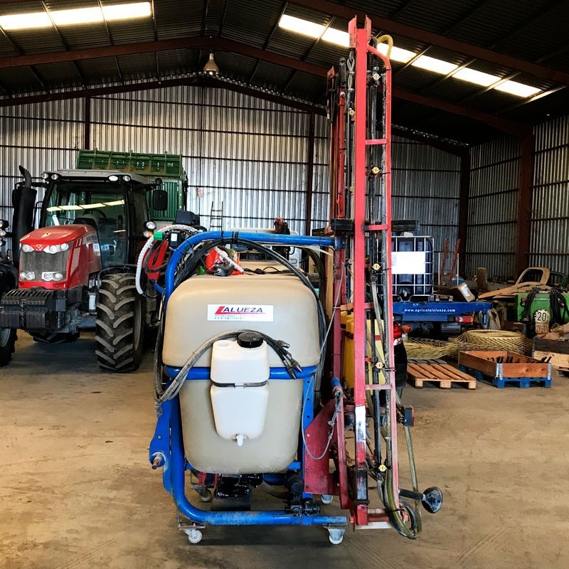 PULVERIZADOR AGUIRRE SUSPENDIDO 12 METROS