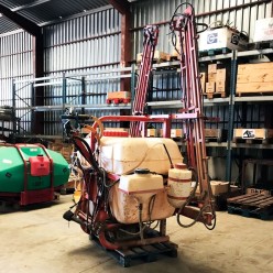 PULVERIZADOR SANZ 1000 LITROS 12 METROS 2