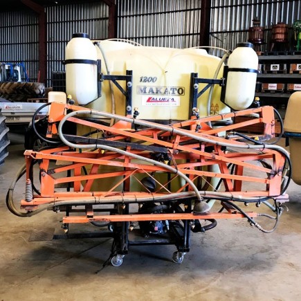 PULVERIZADOR MAKATO 12M 1200 LITROS