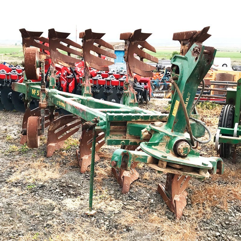 ARADO EL PINO N5 PENTASURCO