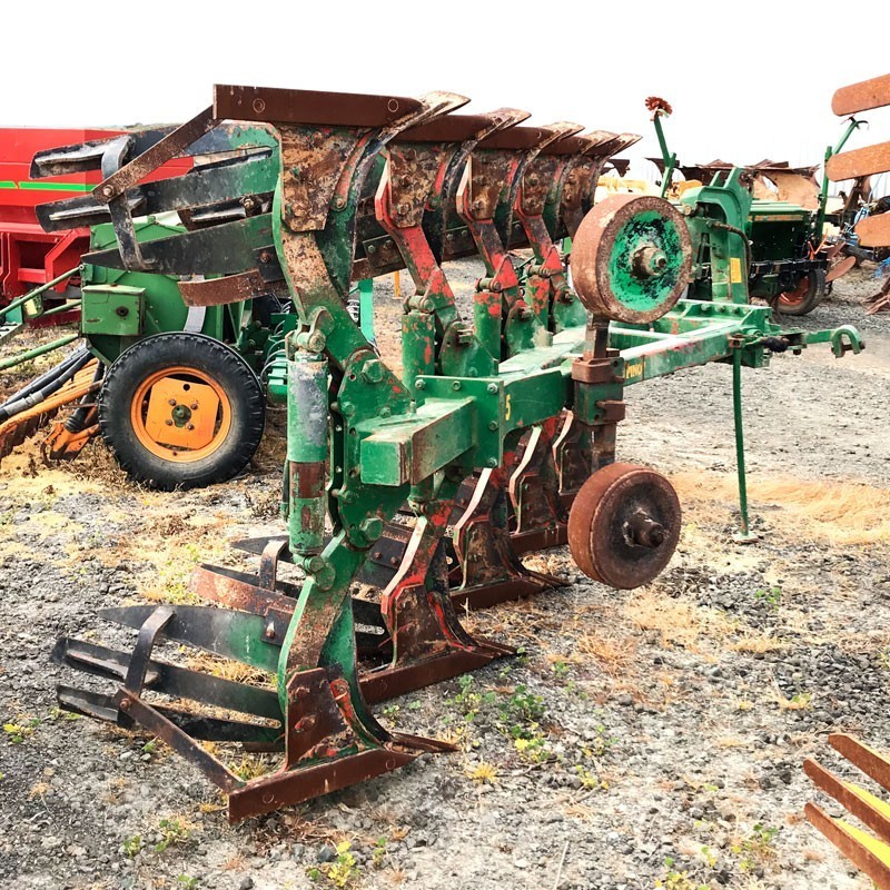 ARADO EL PINO N5 PENTASURCO